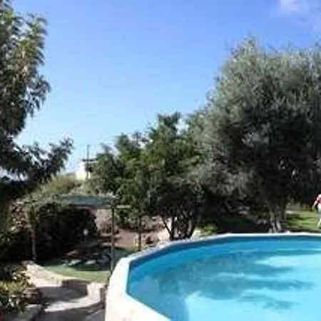 Ferienhaus In Malpais De With A Terrace *