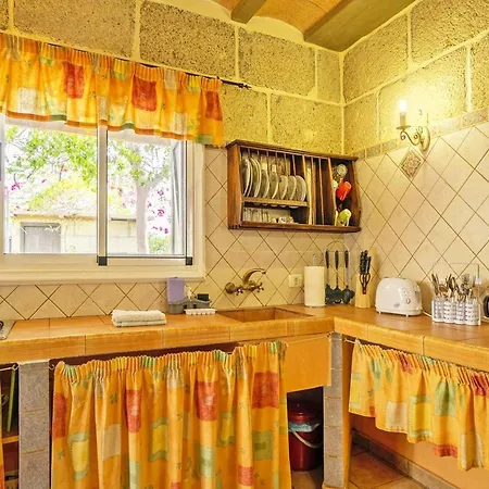 Ferienhaus In Malpais De With A Terrace Candelaria